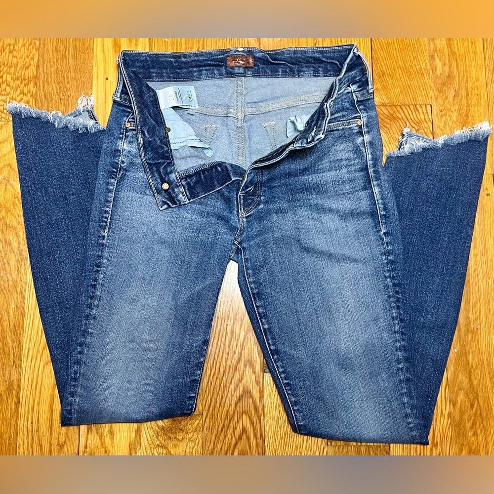 MOTHER The Looker Two Step Ankle Fray Jeans